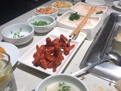 -海底捞火锅鲜切牛肉主题店(长寿路店)
