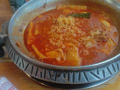 -喇喇排骨火锅·传统韩式脊骨汤(望京西园总店)
