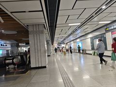 -凤栖原(地铁站)