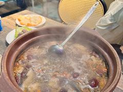 -东记炭炉·海鲜鸡煲(龙华店)