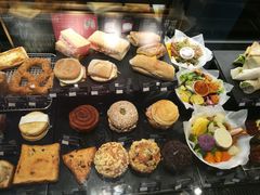 -星巴克(广州淘金路店)