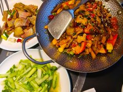 -老唐三下锅 ·张家界地标美食(溪布街店)