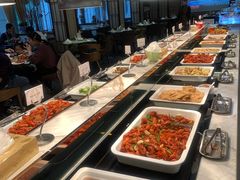 -满江红四季餐厅 · 国家五钻级酒家(新纪元大酒店店)