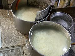 -覃肥叔桂林米粉(粮道街店)