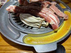 -喜来稀肉(北外滩白玉兰广场店)