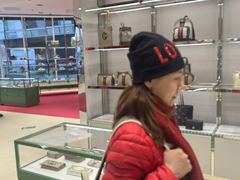 -Gucci(首创奥特莱斯店)