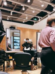 -Mentor Hair Salon