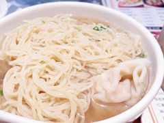 -新大咀港式茶餐厅(宝山万达店)