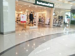 -hotwind热风(世纪东方广场店)