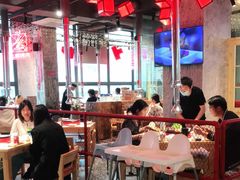 大堂-么肆烤肉·中式自助·烤肉大排档(街道口季佳PAI店)