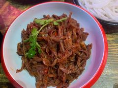 -老闵田螺馆·南昌特色小炒(梦时代店)