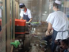 -吾穆勒蓬灰牛肉面·清真(北滨河中路店)