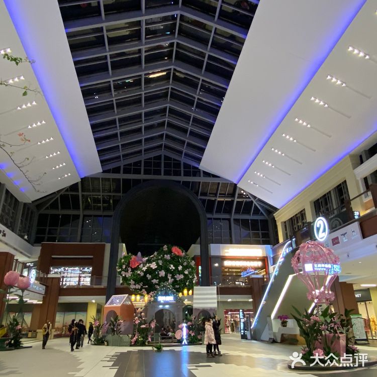 赛特奥莱购物中心