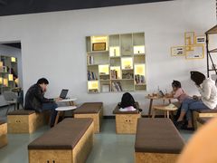 大堂-木及咖啡