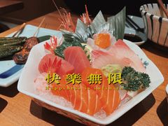 刺身拼盘（中）-初居食屋日式料理(万象城购物中心店)