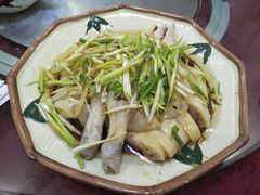 -隆都四季香饭店(碧海路店)