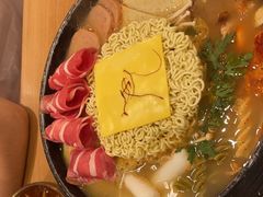-WOW LUCKY创意韩料(龙阳广场店)