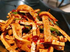 -舌尖上的食缘花园主题餐厅