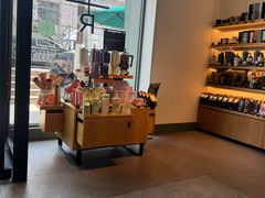 -星巴克臻选(青岛麦凯乐分店)