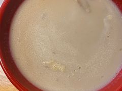 奶油蘑菇素汤-斗牛士牛排(南京东路店)