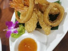-Dang restaurant (patong phuket)