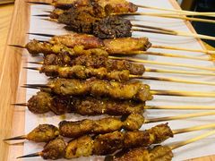 -欢乐牧人蒙古炭烤羊腿(四平路店)