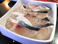 无刺巴沙鱼-锅说大脸毛肚重庆老火锅(佐阾店)