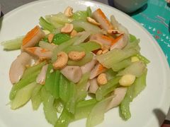 -邑金陵北京烤鸭店·现炒家常菜(ITC MALL店)