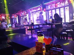 -喜鹊音乐酒馆(西街店)