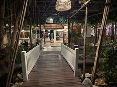 -卷心菜和避孕套餐厅(Pattaya)