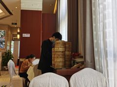 -万龙洲海鲜(大兴绿地缤纷城店)