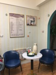 -萱草产后康复催乳中心(江宁万达店)