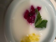 牛奶米布-沿途四季·云南菜(建外大街店)