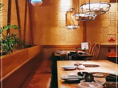 卡座-大头椰·椰子鸡火锅(南宁万象城店)