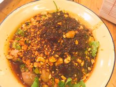 -拈签一笑黄牛肉辣卤串串