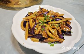 Eggplant Dumpling Noodles