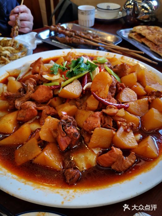 伊隆斋(什刹海店)大盘鸡（大份）图片