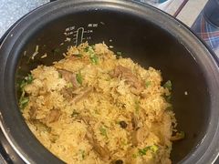 -郑猛记石岐鸽主题餐厅(长江店)