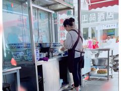 -何老二卤汁凉粉