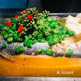 烤鱼必点探鱼招牌鲜青椒烤鱼！