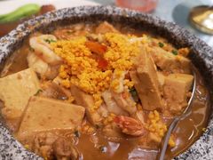 鱼杂炖豆腐-小船渔村•大连菜•大连焖鱼(明泽街店)