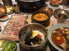 -草家酱蟹炭火烤肉店(珲春南路一店)