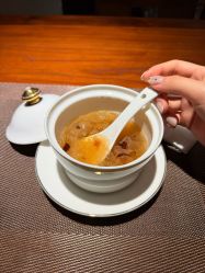 -禾颜社·精致美容