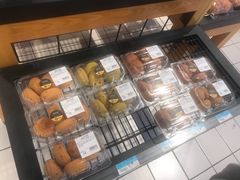 -沃尔玛(前山店)