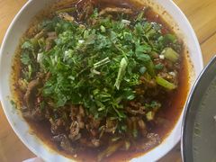 -杨三娘跷脚牛肉(羊子山西路店)