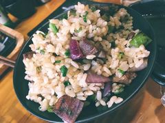 -炙忧烤肉屋(中国铁建广场店)