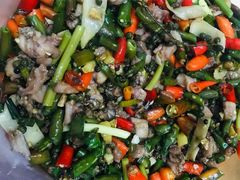 特色尖椒兔-江湖黑大兔(杨家坪店)