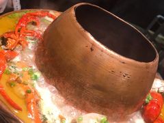 -龙巢盱眙龙虾·牛蛙·烧烤宵夜(八卦岭店)