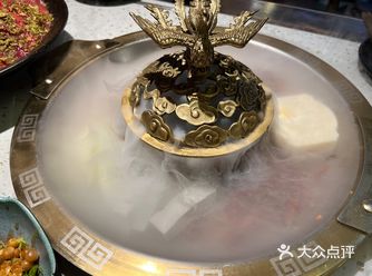 「火凤祥鲜货火锅(珠海总店)」 爱了 店里小哥服务挺