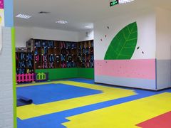 -米高轮滑·自由式轮滑·速桩·滑板(锦辉店)